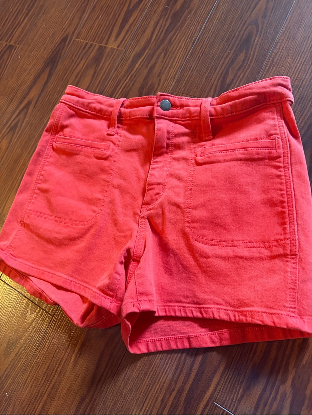 Women’s universal thread Red Jean Shorts